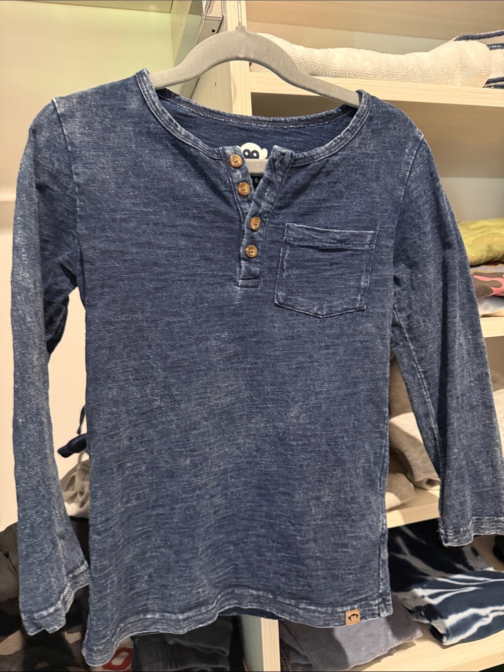 Appaman Indigo Henley Long-Sleeve Tee with Pocket